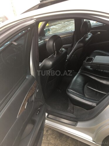 Mercedes E 270 2002, 323,350 km - 2.7 л - Bakı