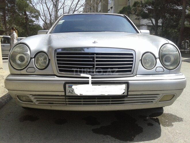 Mercedes E 240 1996, 335,000 km - 2.4 l - Bakı