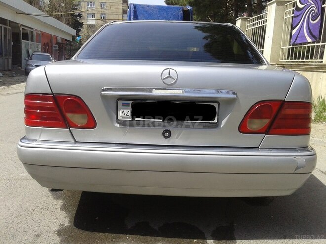 Mercedes E 240 1996, 335,000 km - 2.4 l - Bakı
