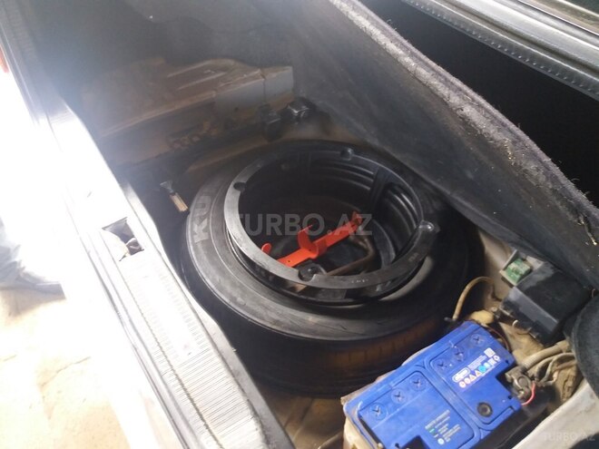 Mercedes C 230 1997, 256,000 km - 2.3 l - Cəlilabad