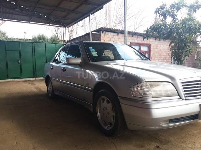 Mercedes C 230 1997, 256,000 km - 2.3 l - Cəlilabad