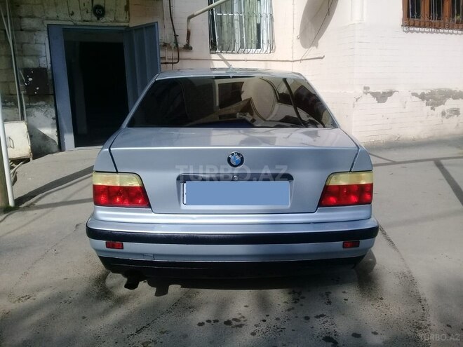 BMW 318 1994, 333,458 km - 1.9 l - Bakı