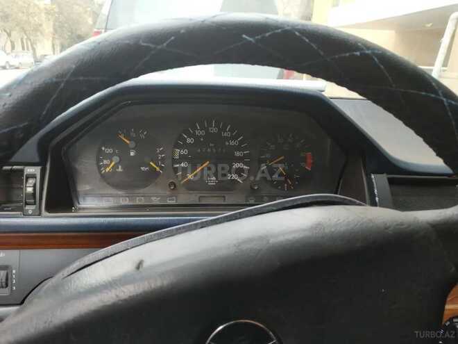 Mercedes E 200 1992, 480,000 km - 2.0 l - Bakı