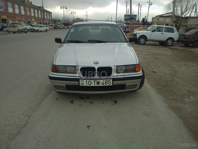BMW 318 1995, 225,000 km - 1.8 l - Bakı