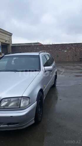 Mercedes C 220 2000, 39,500 km - 2.2 l - Bakı