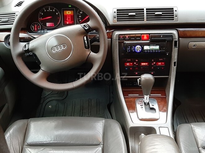 Audi A4 2002, 285,000 km - 2.4 l - Bakı