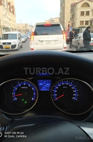 Hyundai ix35 2012, 86,000 km - 2.0 l - Bakı
