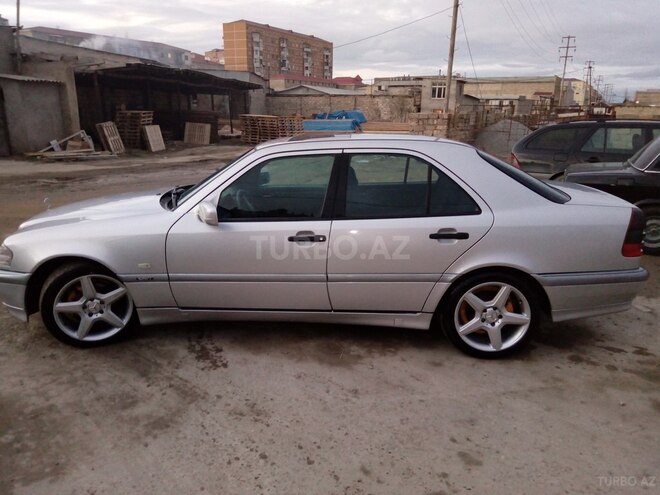 Mercedes C 230 1998, 208,600 km - 2.3 l - Sumqayıt