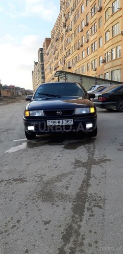 Opel Vectra 1995, 411,000 km - 1.8 l - Bakı