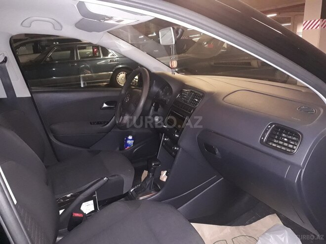 Volkswagen Polo 2010, 100,300 km - 1.4 l - Bakı