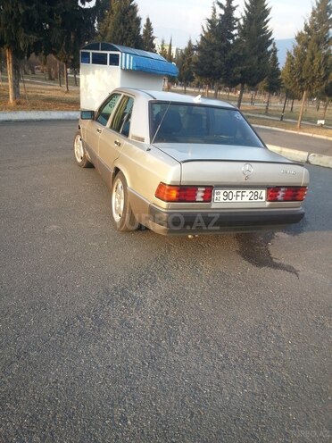Mercedes 190 1990, 311,150 km - 1.8 l - Balakən