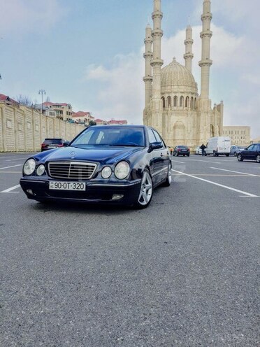 Mercedes E 320 2000, 202,000 km - 3.2 l - Bakı