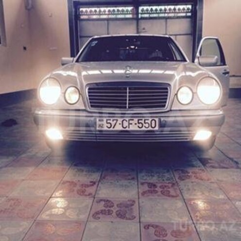 Mercedes E 240 1998, 247,959 km - 2.4 l - Şəmkir