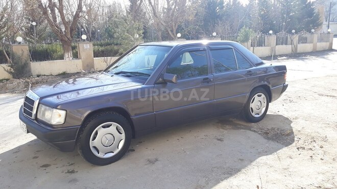 Mercedes 190 1993, 240,000 km - 2.0 l - Sumqayıt