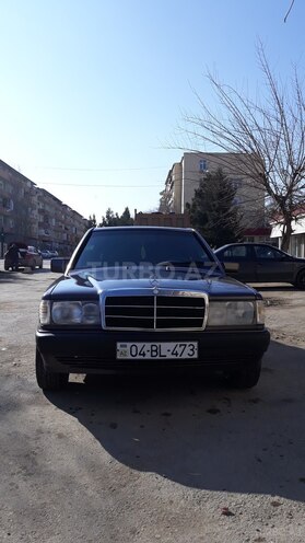 Mercedes 190 1993, 240,000 km - 2.0 l - Sumqayıt