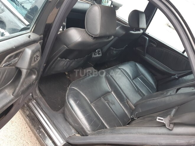 Mercedes E 240 1999, 248,000 km - 2.4 л - Bakı