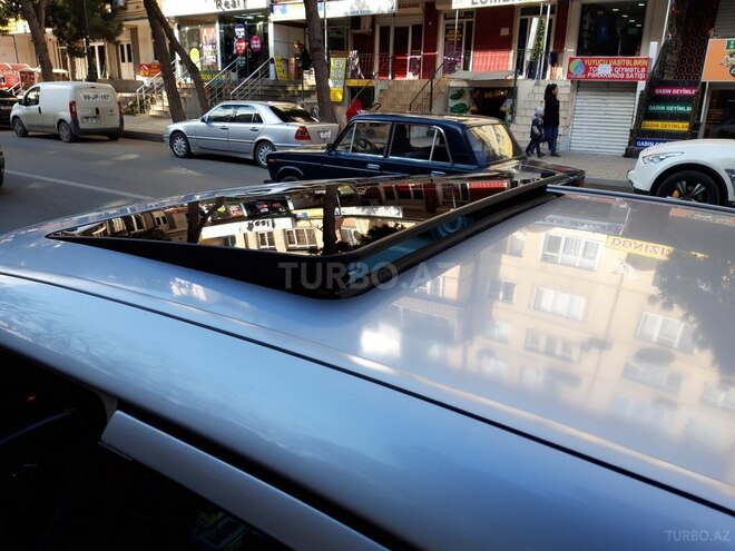 Mercedes E 240 1999, 280,000 km - 2.4 l - Bakı