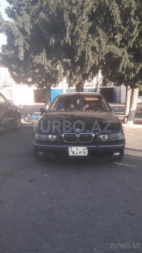 BMW 528 1997, 358,000 km - 2.8 l - Bakı
