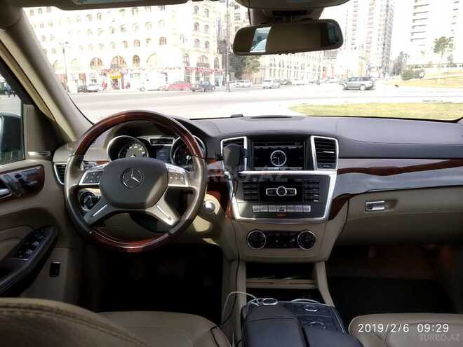 Mercedes ML 550 2012, 94,000 km - 4.7 l - Bakı