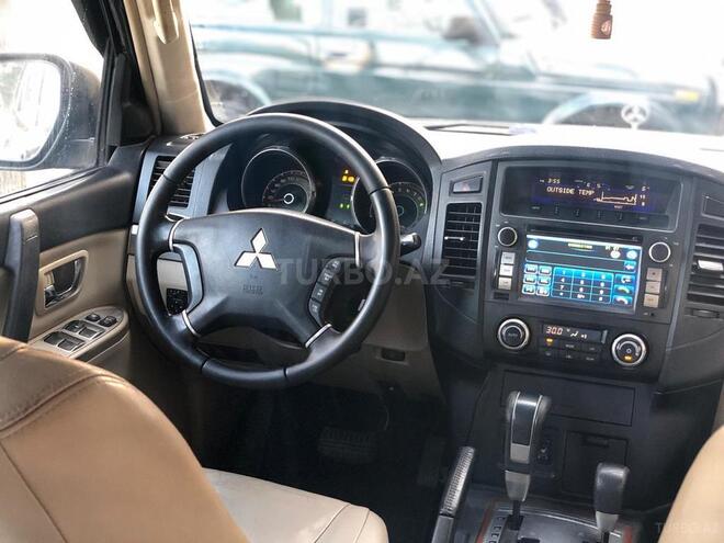 Mitsubishi Pajero 2012, 226,500 km - 3.5 l - Sumqayıt