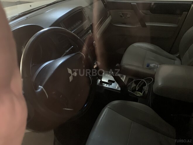 Mitsubishi Pajero 2012, 226,500 km - 3.5 l - Sumqayıt