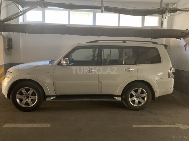 Mitsubishi Pajero 2012, 226,500 km - 3.5 l - Sumqayıt