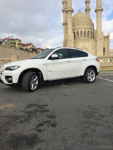 BMW X6 2011, 37,000 km - 4.4 л - Bakı