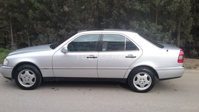 Mercedes C 220 1995, 317,000 km - 2.2 l - Bakı