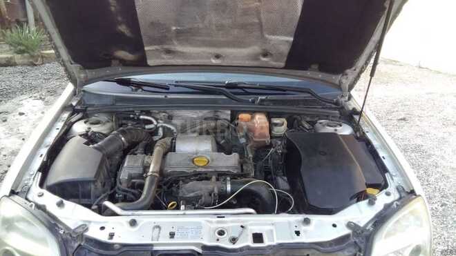 Opel Vectra 2003, 373,792 km - 2.0 l - Bakı