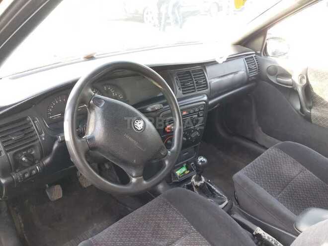 Opel Vectra 1997, 223,614 km - 1.6 l - Gəncə
