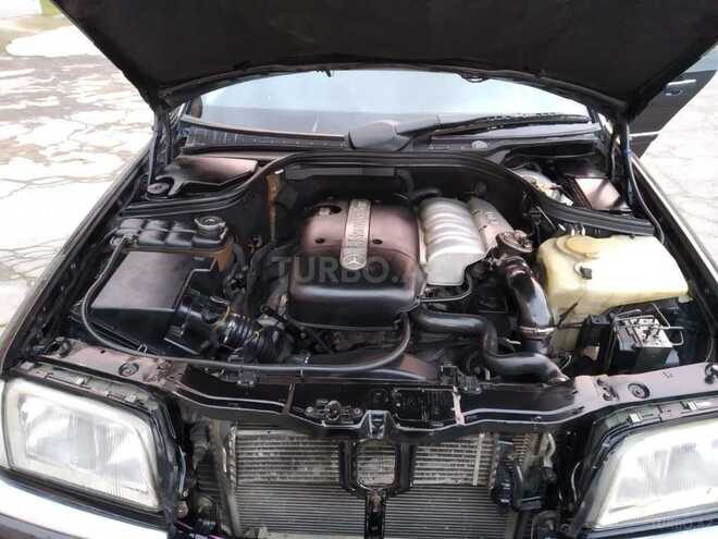 Mercedes C 220 2000, 235,268 km - 2.2 l - Bakı