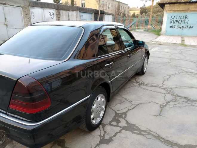 Mercedes C 220 2000, 235,268 km - 2.2 l - Bakı