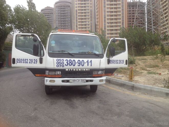 Mitsubishi Canter 2002, 933,000 km - 3.9 l - Bakı