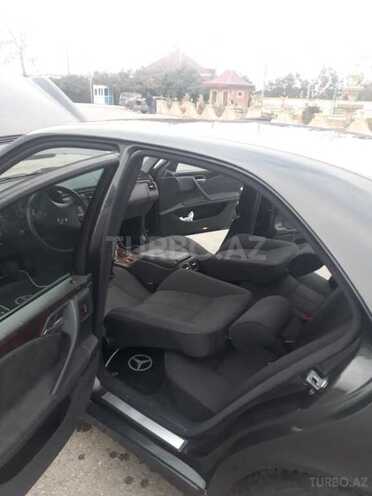 Mercedes E 240 2000, 200,000 km - 2.6 l - Gəncə