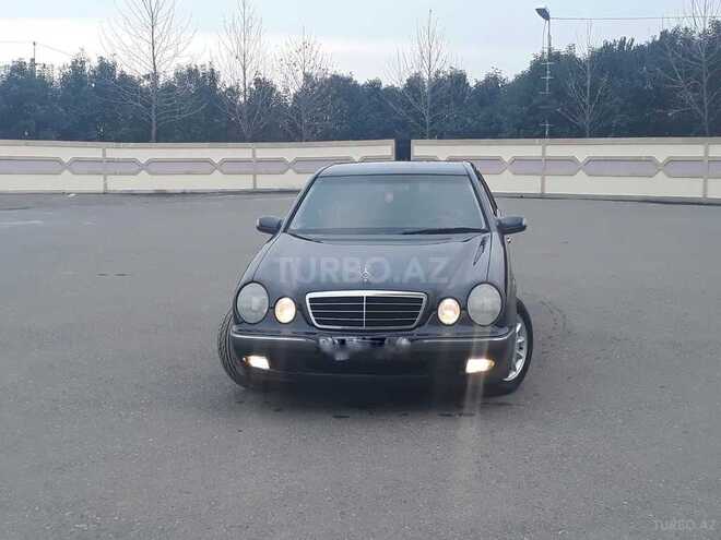 Mercedes E 240 2000, 200,000 km - 2.6 l - Gəncə