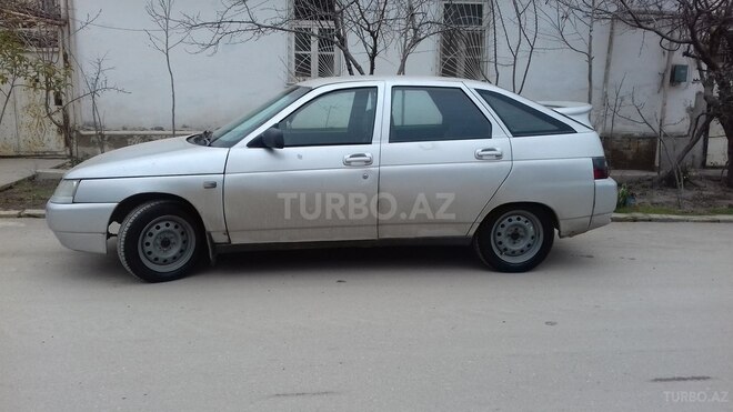 LADA (VAZ) 2112 2004, 311,472 km - 1.6 л - Salyan