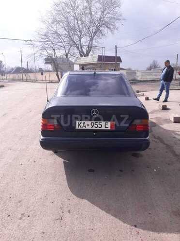 Mercedes E 200 1990, 342,258 km - 0.2 l - Bakı
