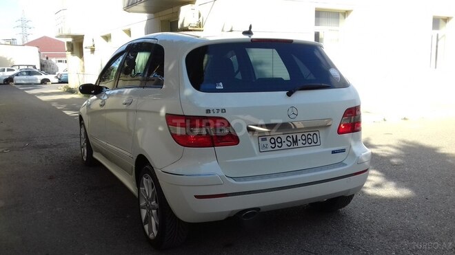 Mercedes B 170 2007, 98,000 km - 1.7 л - Bakı