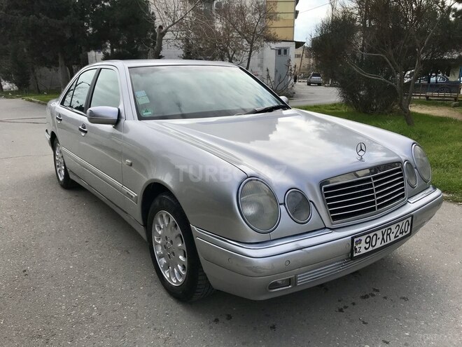 Mercedes E 240 1998, 238,500 km - 2.4 l - Bakı