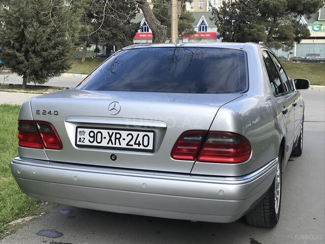 Mercedes E 240 1998, 238,500 km - 2.4 l - Bakı