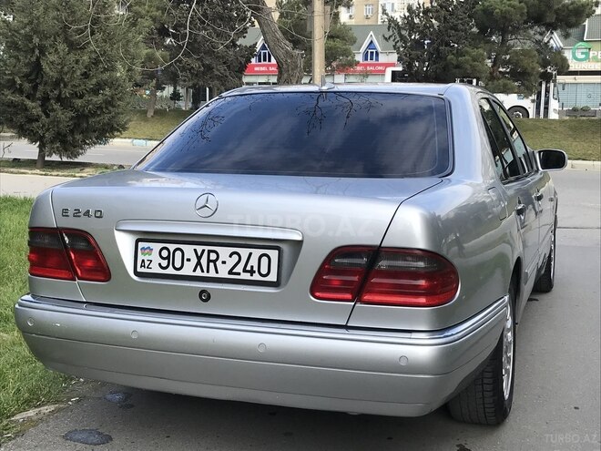 Mercedes E 240 1998, 238,500 km - 2.4 l - Bakı