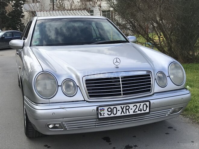 Mercedes E 240 1998, 238,500 km - 2.4 l - Bakı