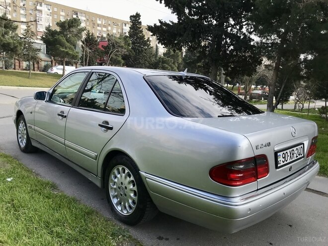 Mercedes E 240 1998, 238,500 km - 2.4 l - Bakı