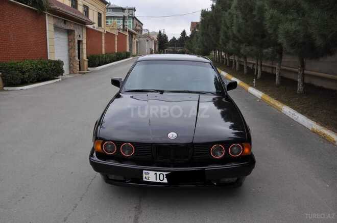 BMW 520 1990, 240,000 km - 2.0 l - Bakı
