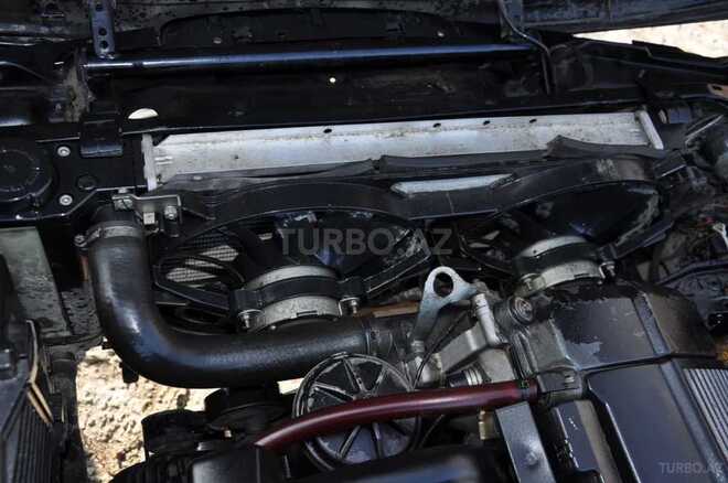 BMW 520 1990, 240,000 km - 2.0 l - Bakı