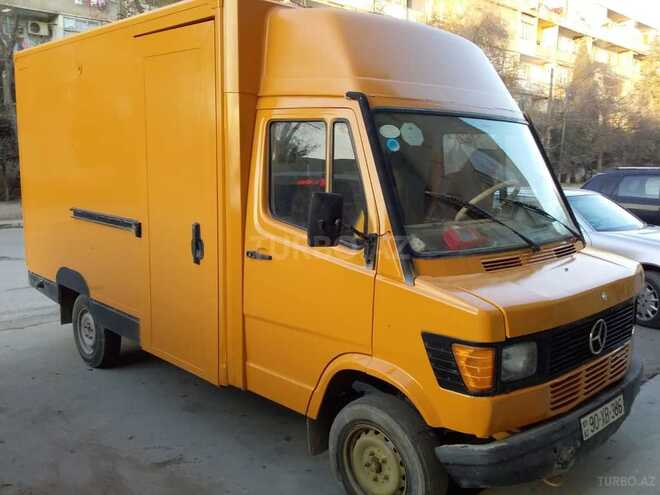 Mercedes 308 D 1994, 320,000 km - 2.3 l - Bakı