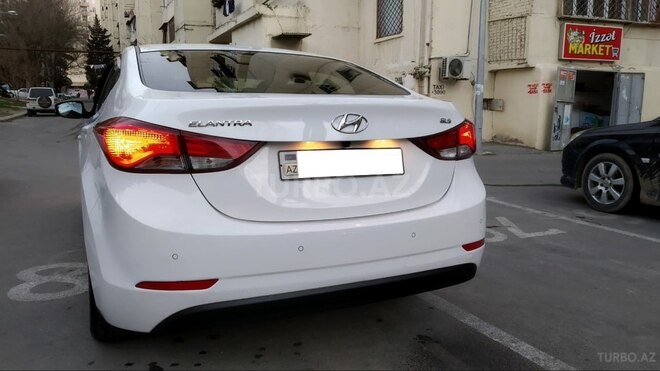 Hyundai Elantra 2014, 138,700 km - 1.8 l - Bakı