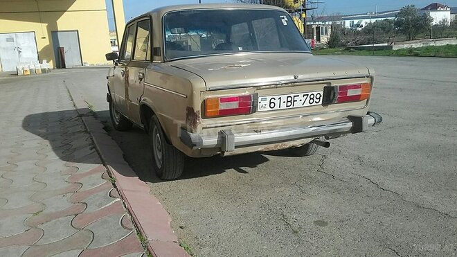 LADA (VAZ) 2106 1978, 194,800 km - 1.6 l - Ucar