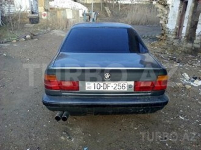 BMW 525 1988, 186,000 km - 2.5 л - Bakı