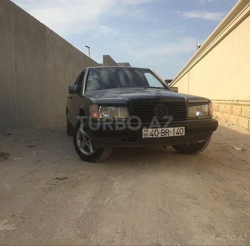 Mercedes 190 1990, 222,222 km - 2.0 l - Quba